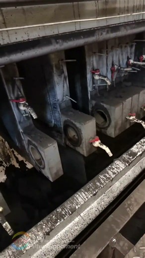 On-site record of a filter press in operation.
