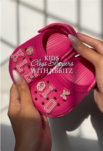 Cute Kids Clogs Slippers with Customizable Jibbitz