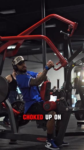 𝙳𝚓 𝚂𝚊𝚕 𝙼𝚘𝚗𝚎𝚢 on Instagram: "BACK DAY | Elbow Pressure explained for High-To-Low Rows 🔥 • 1-on-1 COACHING including diet + nutrition is available via the link in my bio! • “for while bodily training is of some value, godliness is of value in every way, as it holds promise for the present life and also for the life to come.” ‭‭1 Timothy‬ ‭4‬:‭8‬ ‭ESV‬‬ 🧎🏽‍♂️‍➡️✝️ • #gym #fitness #bodybuilding #weightloss #gymlife"