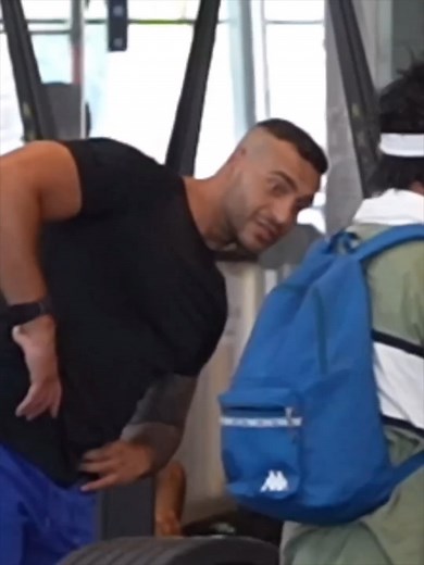 I'm train like powerbuilder, 😉😁New video part4 #anatoly #gym #prank #mop32kg #cleaner #newvideo | Food Review