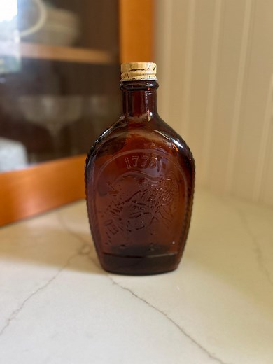 Vintage 1976 Log Cabin Maple Syrup Bottle Bicentennial Amber Bottle Primitive Rustic Pantry Decor Americana Cottage Granny Core - Etsy UK