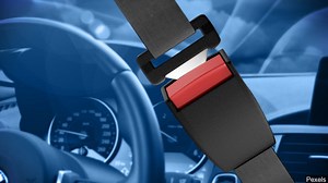 Seat belt-free or die? A look at laws in NH and Vt.