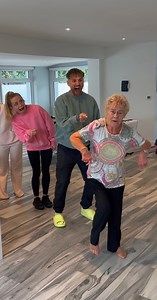 2.3M views · 78K reactions | The chicken dance prank (PAINFUL)  | Kristen Hanby | Facebook