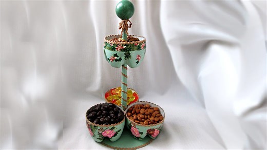 DIY Candy Dish Made from Plastic Bottles