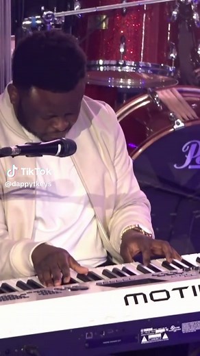 My Worship: Uplifting Christian Rock Music Experience