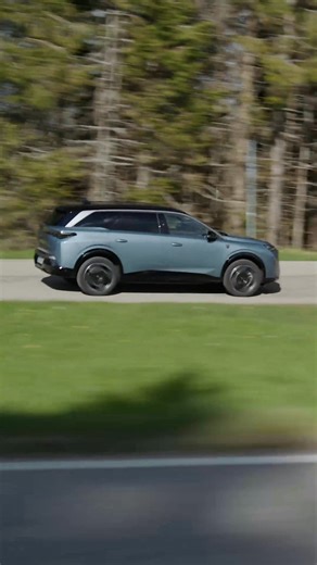2.1K views · 68 reactions | Meet the dynamic new #Peugeot3008 hybrid. The setup delivers sharp handling, fast response and instant power. Designed for agility, it brings a new level of energy to every drive. The road is your field. #Peugeot | Peugeot | Facebook