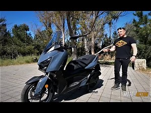 YAMAHA X-MAX 125 2022 version Tech Max Test Ride Review Moto in Action