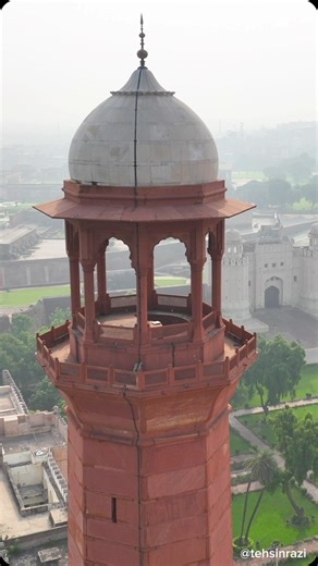 3.5K views · 43 reactions | Three centuries old Badshahi Mosque in Lahore is one of the biggest and most famous mosques in the world. It was built in 1673 by the Mughal Emperor Aurangzeb and shows the beauty of Mughal architecture. #lahore #mosque #heritage #unesco #delhi #agra #history #punjab | thelonetravelller | Facebook