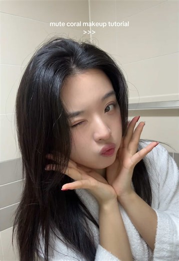 Mute coral makeup tutorial #grwm