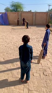 Zaman Khan funny missed run out in GT20 😀 #viralreelsシ #viralreelsfacebook #viralreelschallenge #cricket #funnyreels #viral #maliksamiullahutra | Malik Samiullah Utra