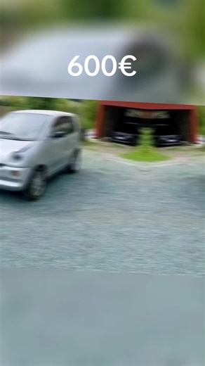 Prix :600euros Possibilité d'acheter et payer en plusieurs fois. Voiture Sans permis Aixam 400 47000km Etat : Parfait MOTEUR DIESEL AUTOMATIQUE GARANTIE : 12 MOIS PIECES ET ASSISTANCE MECANIQUE 4KW (5CV) 400cm 375kg CARACTERISTIQUES : TYPE DE VÉHICULE Occasion très propre COULEUR EXTÉRIEURE Gris INTÉRIEUR Tissu noir Livraison à domicile disponible. Pour commander Écrivez nous en messagerie privée et non commentaire. #voiture #aixam #voituresanspermislille