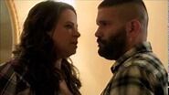 Scandal 4x02 - Quinn and Huck