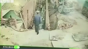 Construction Site Workers Tragically Get Buried Alive