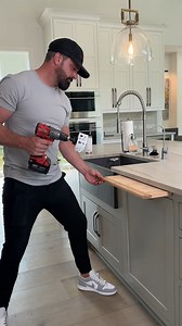 920K views · 2K reactions | Man makes the ultimate kitchen gadget! | Moms Who Hack | Facebook