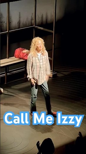 Jean Smart Kicks Off the Broadway Season in “Call Me Izzy” at Studio 54! ⭐️✨