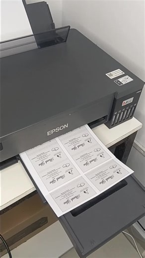 Explore Creative Business Card Color Ideas