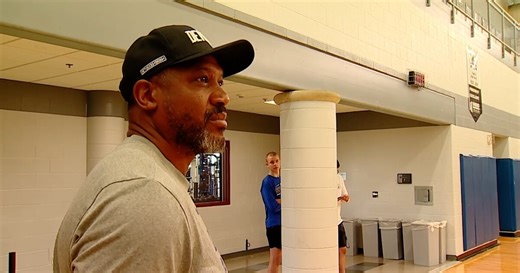 Lindsey Hunter steps down as Sparta Basketball Coach due to family health issues