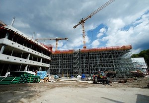 As German economy powers on, finance ministry enjoys fiscal largesse