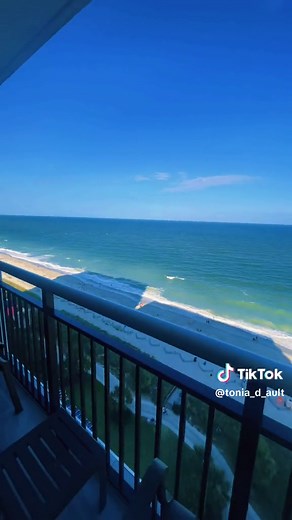 #saltwater #beach #vacation ✨FINALLY✨ some SALTWATER 😩🖤 🌊 🌴