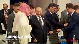 Watch Vladimir Putin and Crown Prince Mohammed bin Salman embrace at the G-20 http://bit.ly/2E7QI1z | TIME