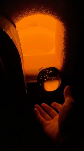 Glass Explosion #experiment #glassblowing #glassart #satisfying