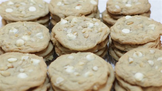 Easy homemade soft chewy white chocolate macadamia nut cookies recipe