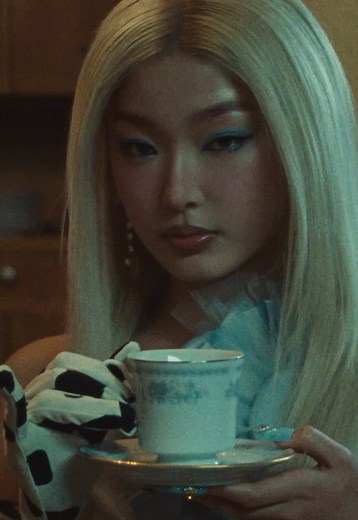 bet it goes like this PINKY UP MV Teaser 1 OFFICIAL VIDEO OUT APRIL 9 | 9AM PT | 12PM ET @KATSEYE