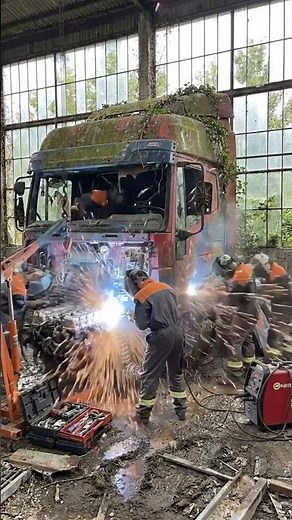 Converting an abandoned truck into a race-style truck