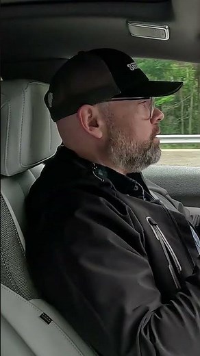 🚗 Experience Super Cruise: Cadillac OPTIQ Sport Demonstrates Hands-Free Driving #cadillacoptiq