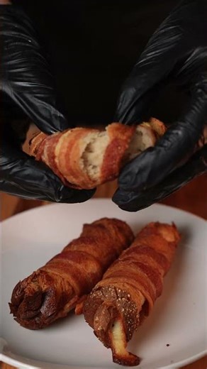 Crispy Bacon Cheese Bread Sticks (So Easy!)