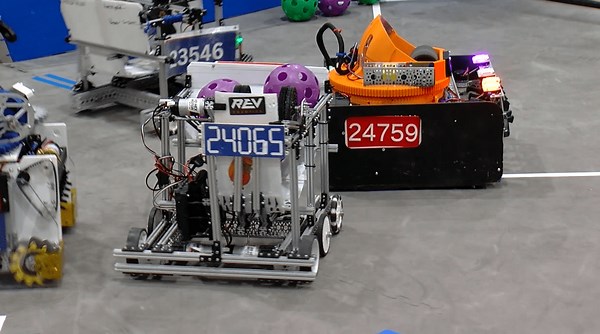 Local high school robotics team heading to World Championship