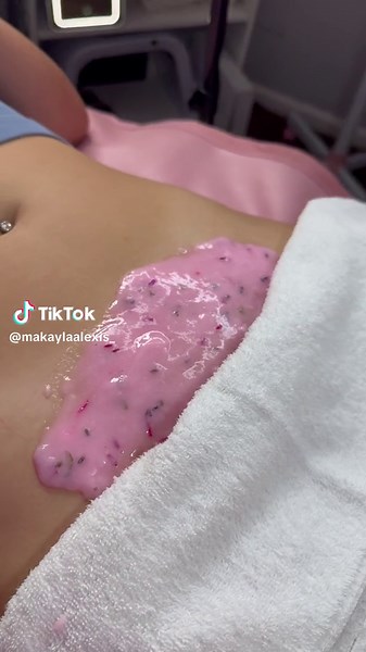 Treat yourself to a jelly mask after a Brazilian Wax 😉 #brazilianwax #brazilianwaxing #waxingspecialist #brazilianwaxspecialist #spartanburgscwaxer #greerscwaxer #greenvillescwaxer #duncanscwaxer #smallbusinesstiktok #smallbusiness #jellymask #vajacialmask