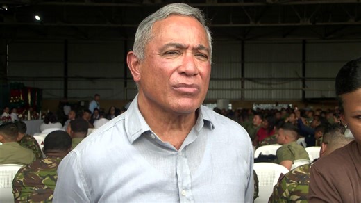 PM Fully Backs 2026 Plans for National Bus Company Plans to modernize Belize’s bus system are moving full steam ahead. Back in October, the National Bus Consolidation Advisory Committee met to push forward the plans to create a national company and set operations to begin on January first, 2026. Today Prime Minister John Briceno shared his full support for the movement, noting that commuters can expect safer rides, upgraded terminals, and brand-new buses rolling out over the next few years. . .