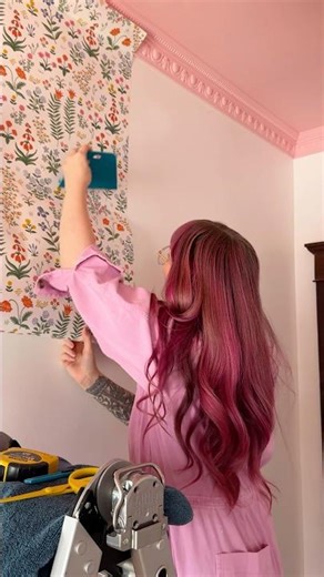 Tips for hanging wallpaper!