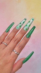 3 EASY clover nails for St. Patrick's Day 🍀✨🌈 Which lucky look is your fave? Save and share this post for good luck! 🍀 Using @daily_charme: 🍀 Clover 1🍀 • C50 Honeymeowlon - 𝘕𝘌𝘞 • Strong Magnetic Cylinder Wand • Twinkle Twinkle Pastel Hearts - 𝘕𝘌𝘞 • Velvet Matte Top Coat 🍀 Clover 2 🍀 • C50 Honeymeowlon - 𝘕𝘌𝘞 • Holographic Lucky Clover Glitter • Diamond Shine Top Coat 🍀 Clover 3 🍀 • H57 Mistletoe • 701 Garden Party • Dotting Tools • Liner Brush #holonails #cateyenails #velvetnail