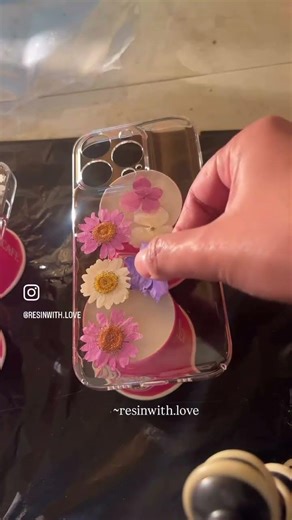 Tutorial of how to make resin phonecover| resin case|resin mobile cover tutorial