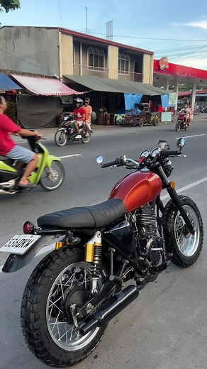 MotorStar Cafe 400 vs Triumph Scrambler 400: Quick Comparison