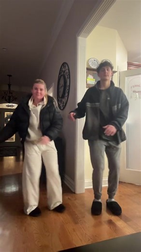 twerkulator070821 (@twerkulator070821)’s videos with original sound - twerkulator070821