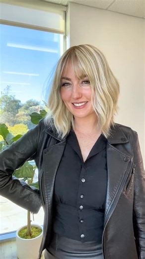 26K views · 121 reactions | Hollie is so back ✨️ — and she’s in stock in nearly every color!⁠ ⁠⁠ Find her at a retailer near you (https://jonrenau.com/store-locator/)!⁠ ⁠ Colors shown:⁠ ◾️ Shaded Praline | 12FS8⁠ ◾️ Toffee Truffle | FS6/30/27⁠ ◾️ Palm Springs Blonde | FS17/101S18 | Jon Renau | Facebook