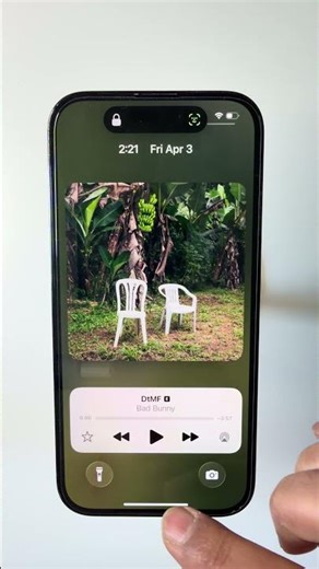 Stop People Accessing Your iPhone Without Unlocking! (Turn Off Control Center)