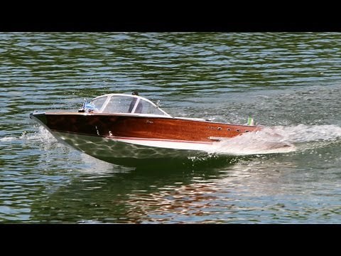 RC Riva Aquarama Modell Boot
