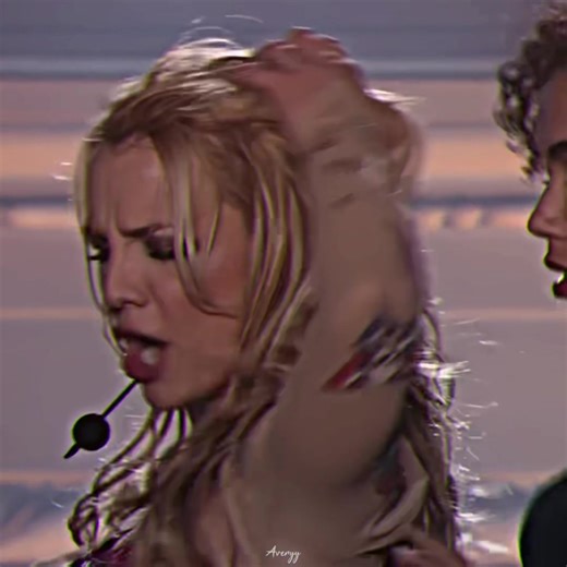 The Iconic Duo of Britney Spears and Paris Hilton