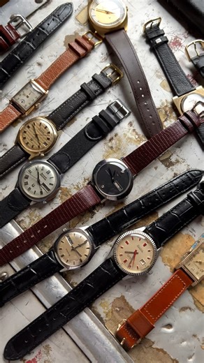 Our Black Friday Buying Event is officially underway! If you’ve got watches you no longer wear—any brand, working or not— pocket watches, class rings, broken chains, gold and silver items, bring them in for an instant cash offer. This 3-day event is the easiest way to turn forgotten items into money on the spot. Our expert team is here all weekend offering fair, competitive prices. No appointments needed. 📍 601 N Ridge Rd, STE 109 (Central Heights Shopping Center) 🕘 9 AM–6 PM • Today, Saturday