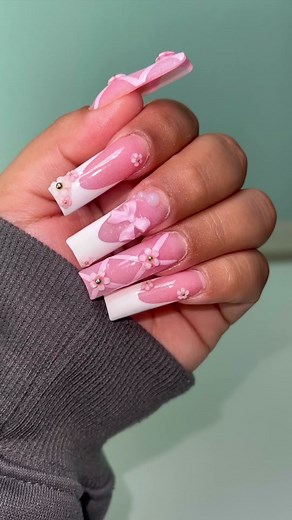rip to me temu inspired nails 💔 can yall guess what nails ima do next? 🤔💅🏼 hint: nails i wouldnt do normally 🩵 #anacrylics #nails #soakoff #nailtech #nailbrand