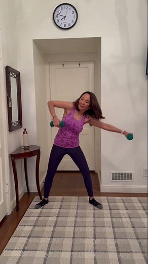 💪 Fire Up Your Core w/ these 3 Moves! 🔥 #fitnessover50 #standingabsworkout
