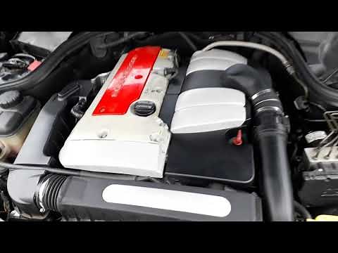 2001 Mercedes-Benz C 200 M111 2.0L Kompressor engine idling