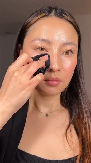 22K views · 36 reactions | Laura Mercier Translucent Loose Setting Powder 29g ❤ | Lavishta | Facebook