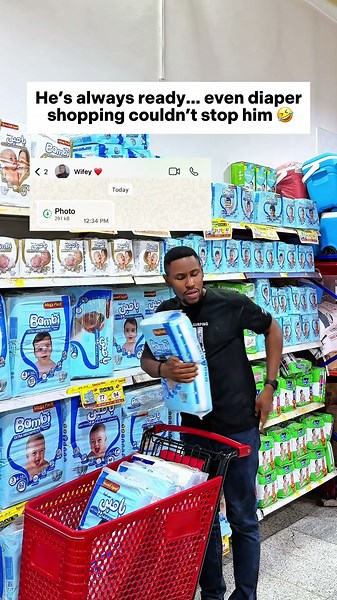 He’s always ready… even diaper shopping couldn’t stop him 🤣