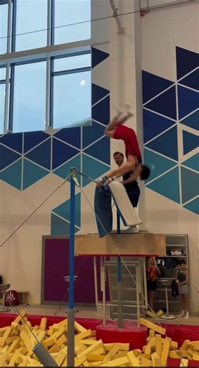 Video's van MUMIN (@mumin_06) met оригинальный звук - MUMIN