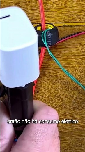 Does a USB charger in the socket consume energy without connecting a device?